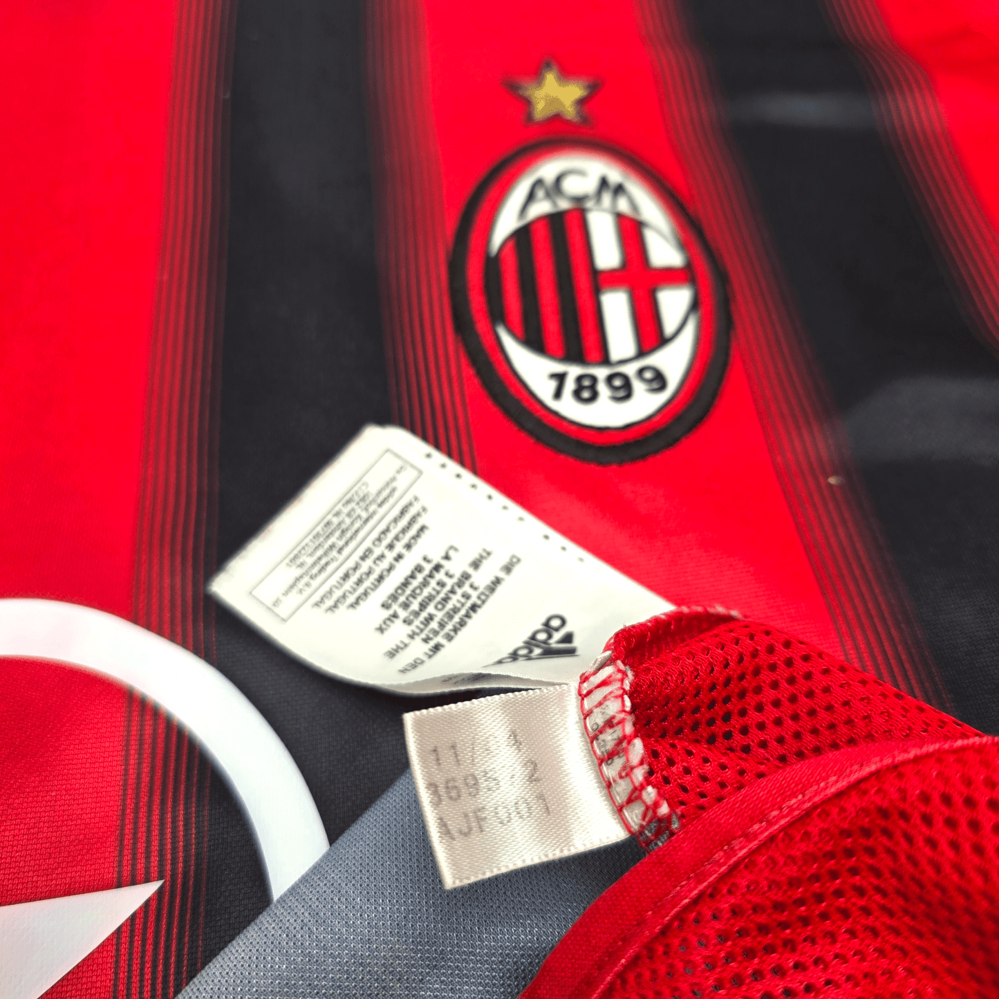 2004/05 AC Milan Home Football Shirt (XL) Adidas #10 Rui Costa