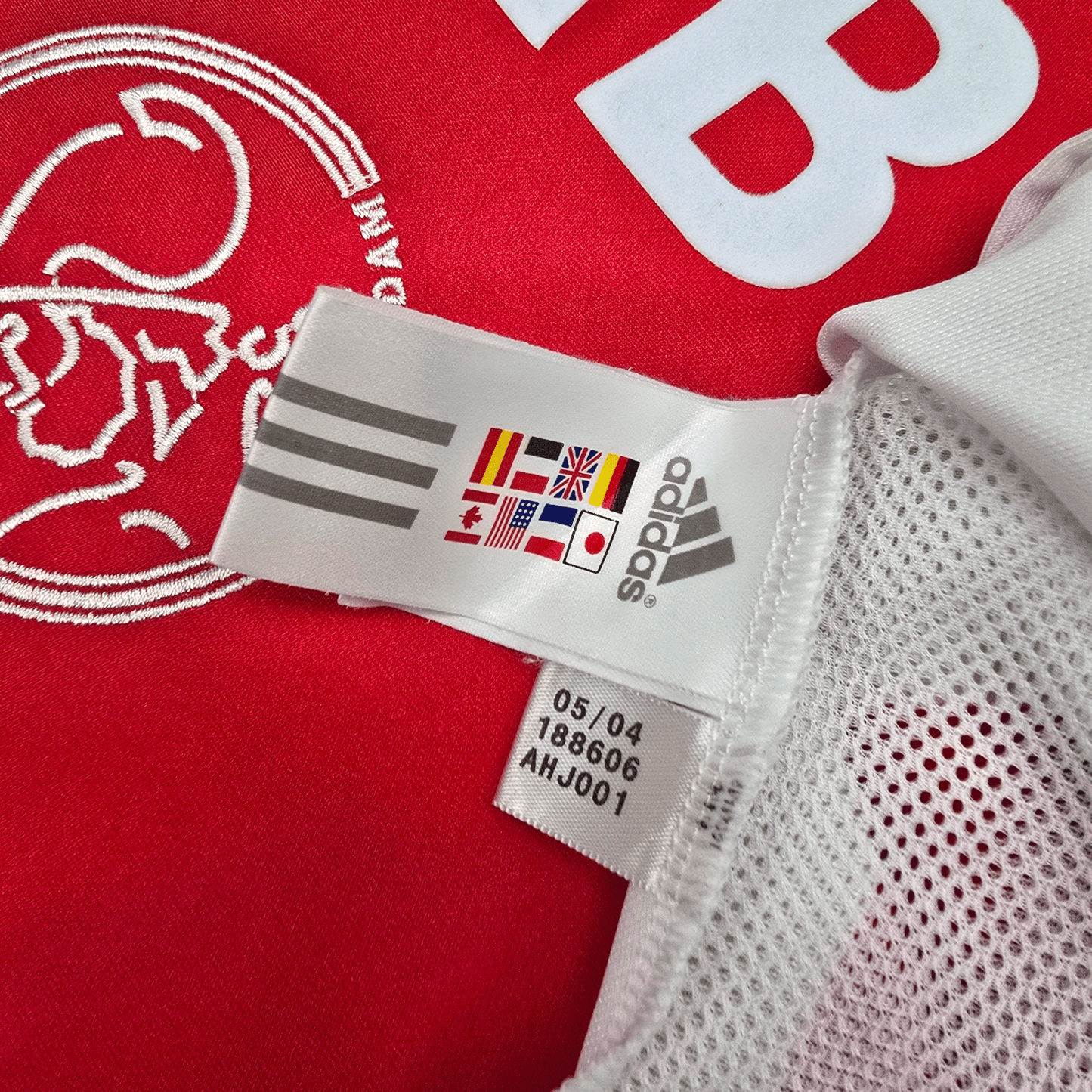 2004/05 Ajax Home Football Shirt (L) Adidas #18 Sneijder