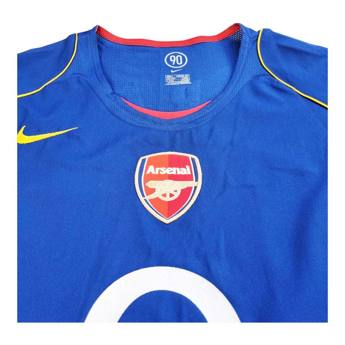 2004/05 Arsenal Away Football Shirt (L) Nike #7 Pires