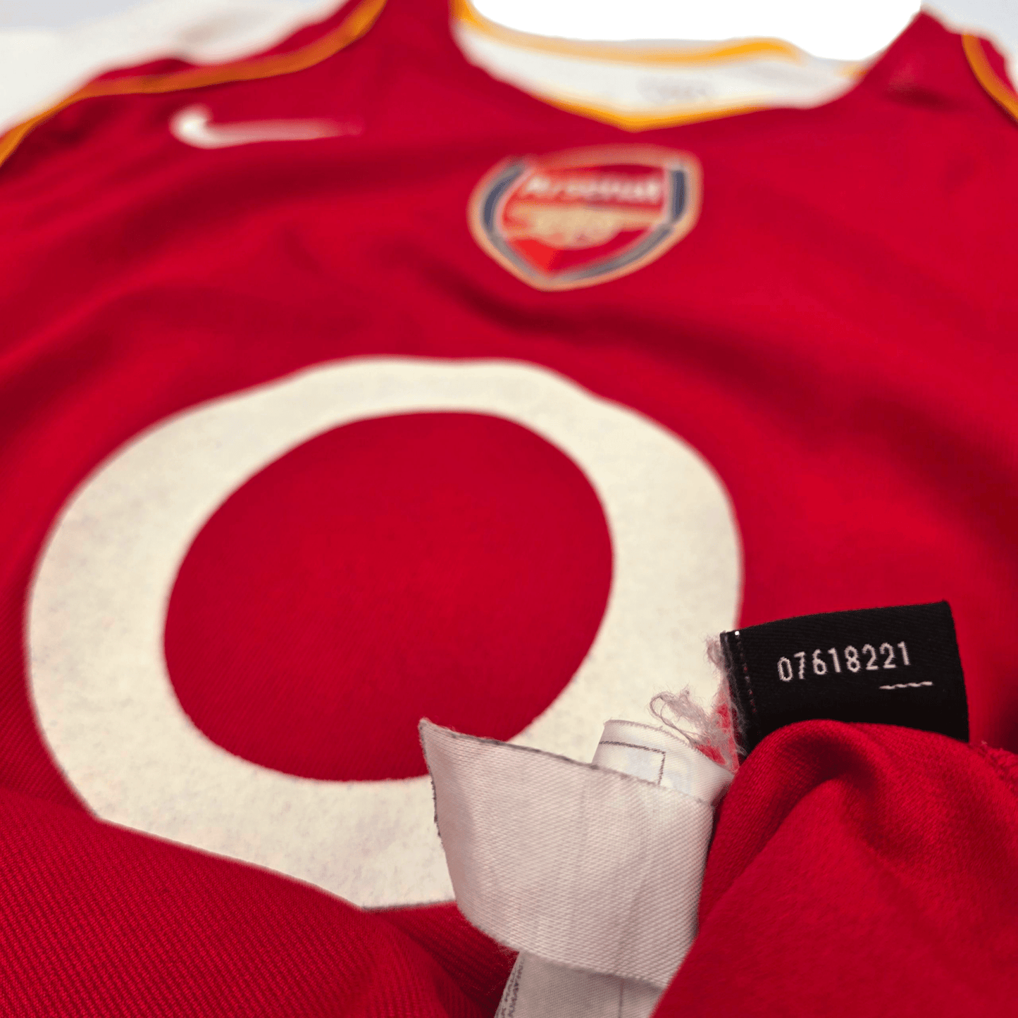 2004/05 Arsenal Home Football Shirt (M) Nike #14 Henry