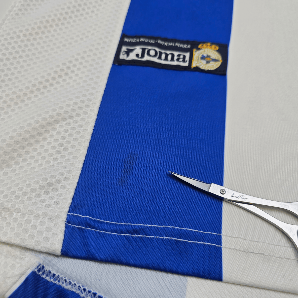 2004/05 Deportivo La Coruna Home Football Shirt (L) Joma