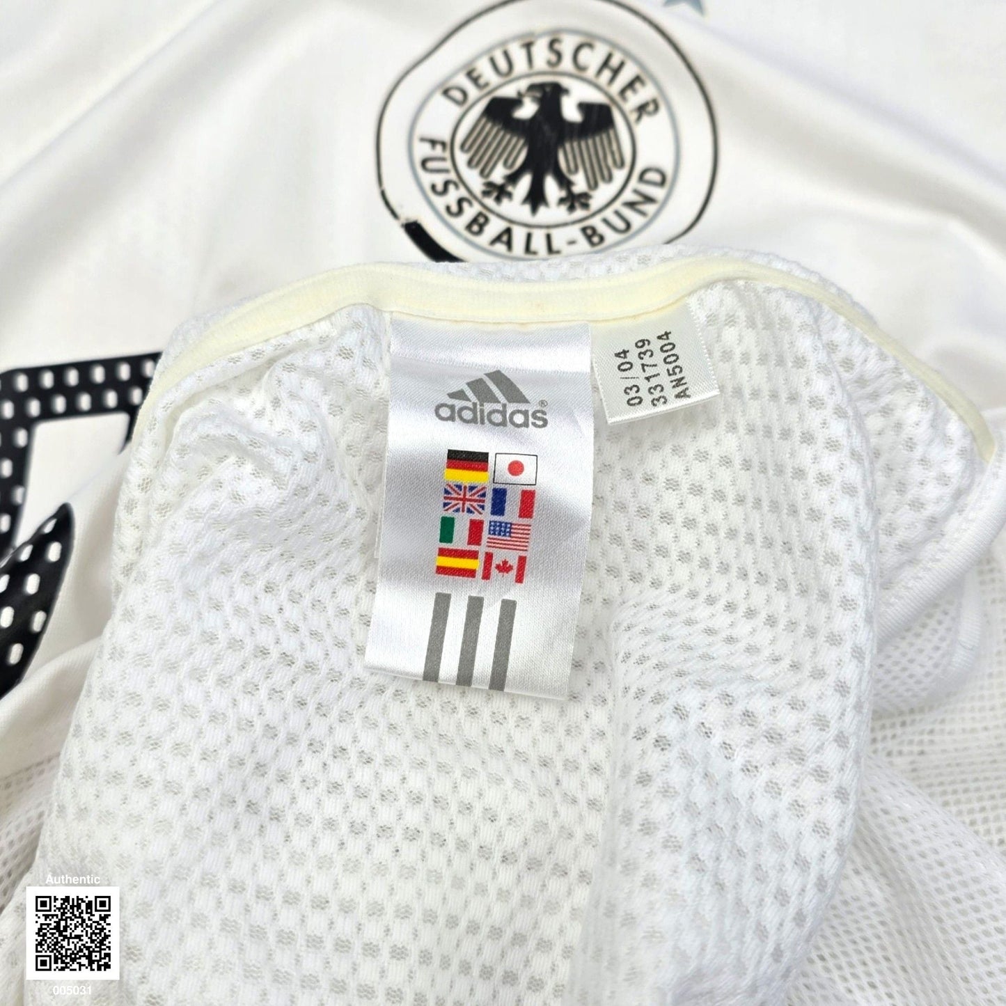 2004/05 Germany Home Football Shirt (L) Adidas #8 Hamann (Player Version)