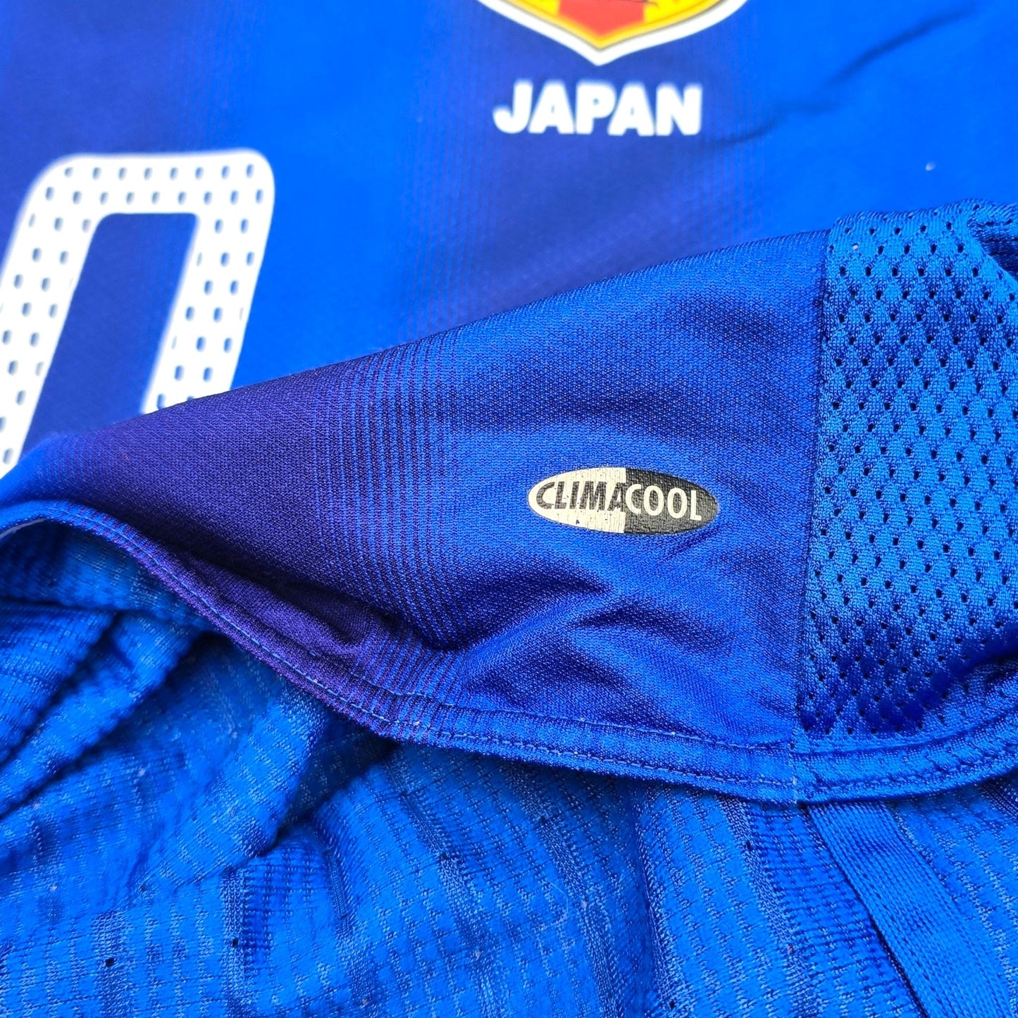 2004/05 Japan Home Football Shirt (M) Adidas #10 Nakamura (Player Version)