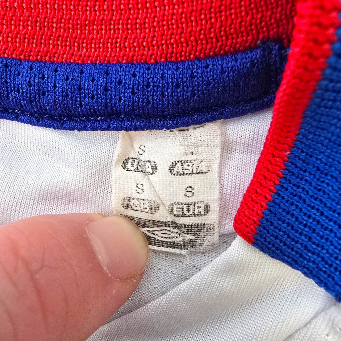 2004/05 Olympique Lyonnais Home Football Shirt (S) Umbro #8 Juninho