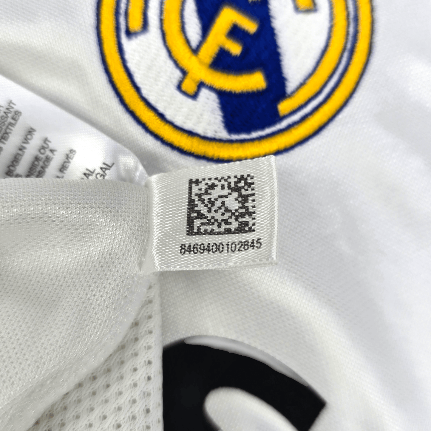 2004/05 Real Madrid Home Football Shirt (L) Adidas #9 Ronaldo