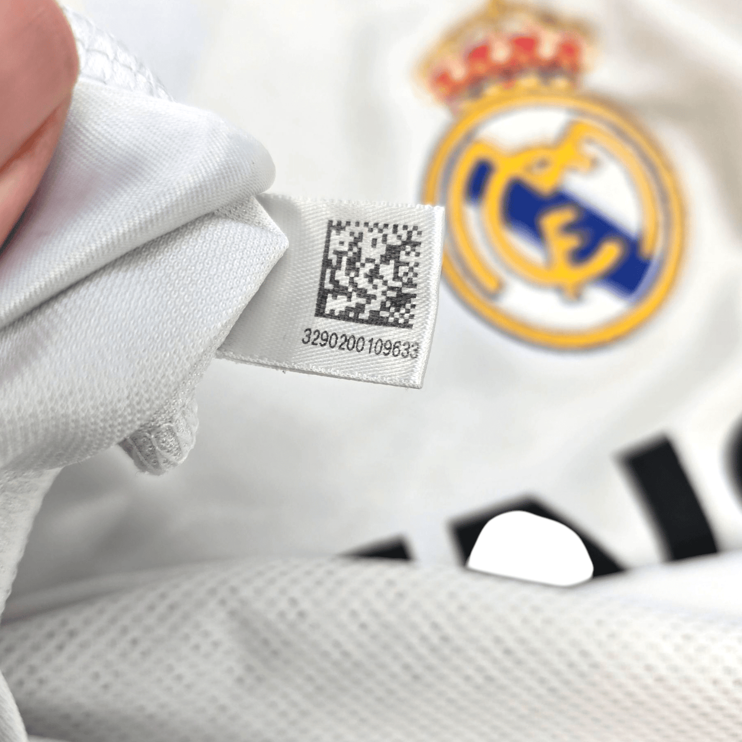 2004/05 Real Madrid Home Football Shirt (XL) Adidas