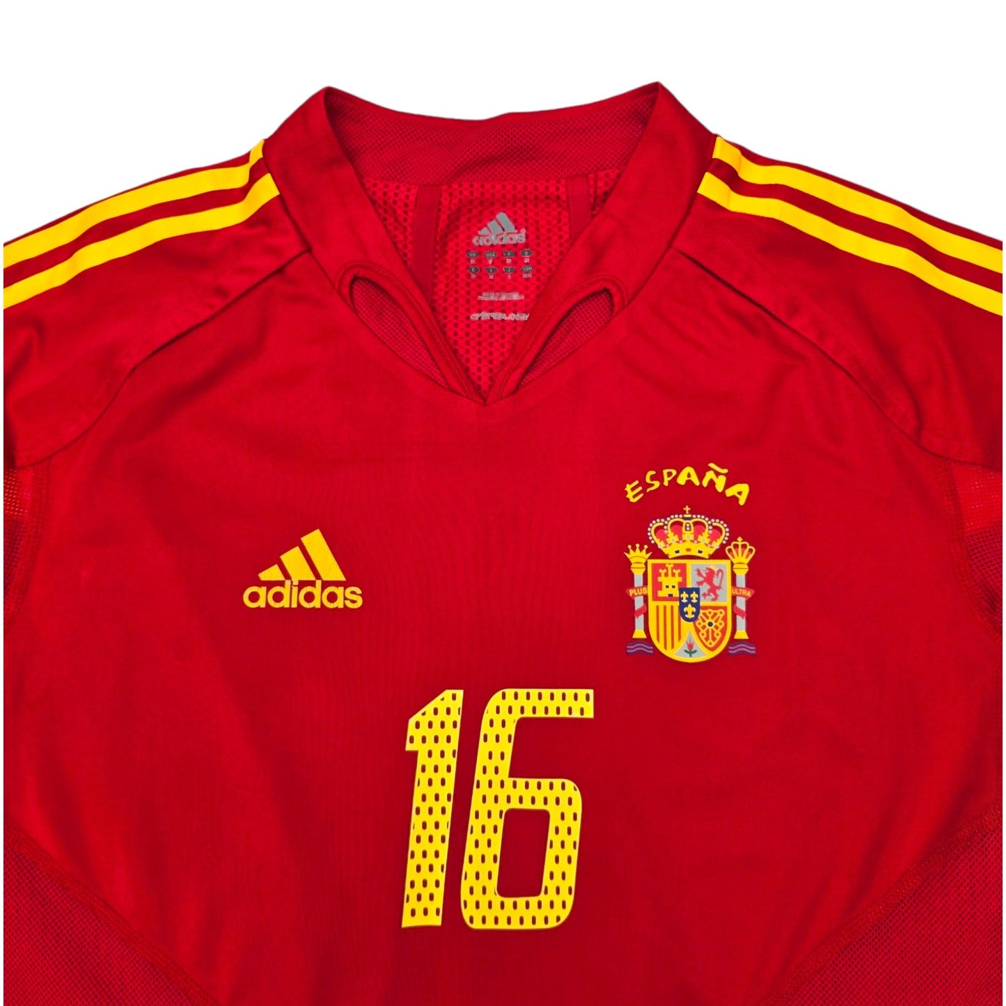 2004/05 Spain Home Football Shirt (M) Adidas #16 Alonso (Player Version)