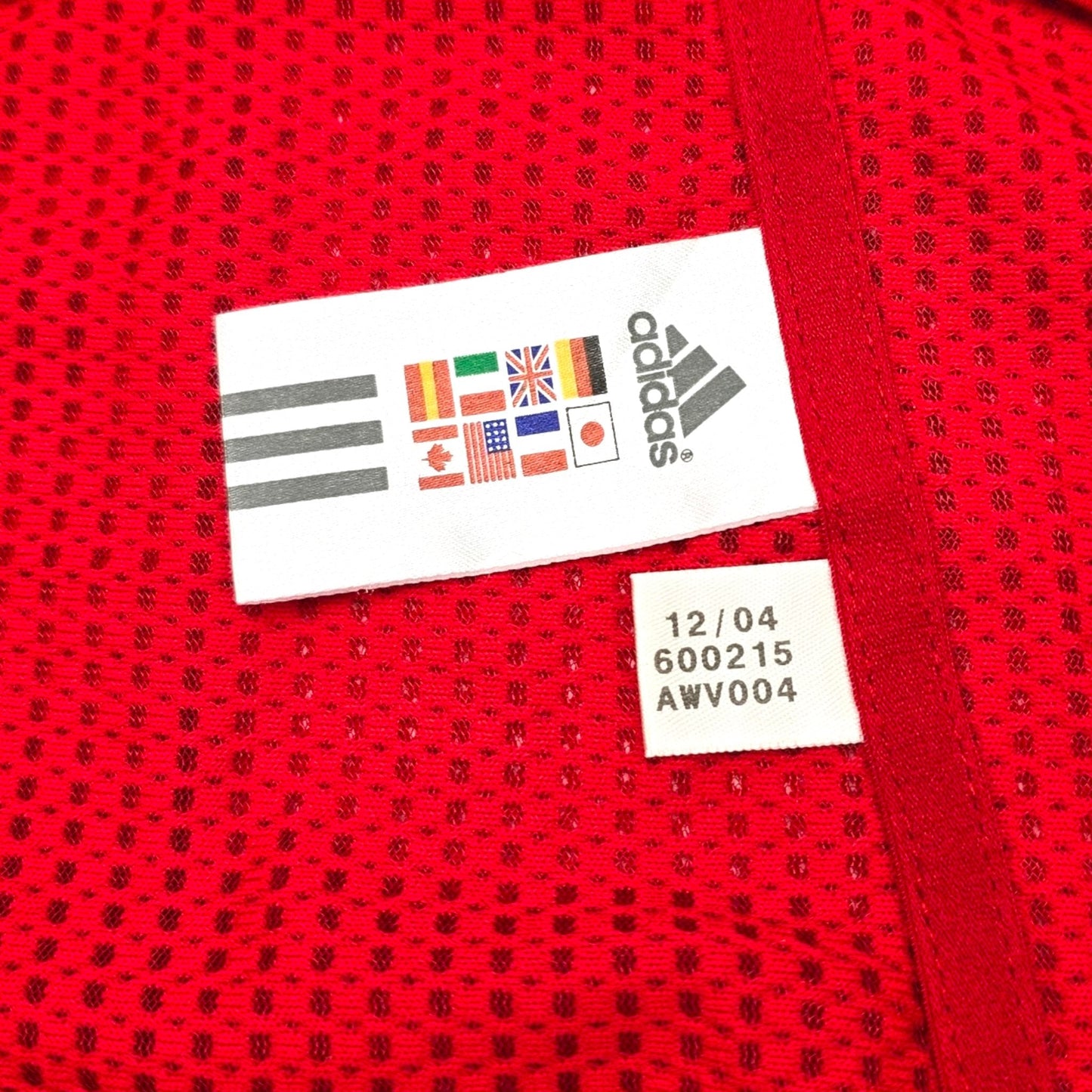 2004/05 Spain Home Football Shirt (M) Adidas #16 Alonso (Player Version)