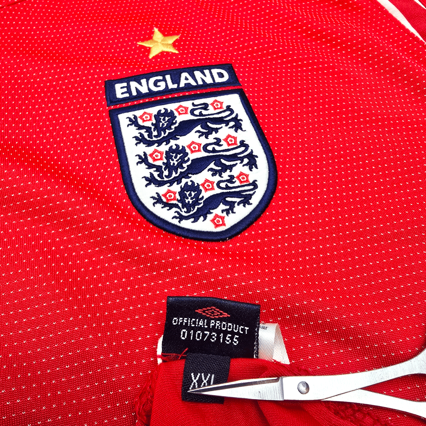 2004/06 England Away Football Shirt (2XL) Umbro #7 Beckham
