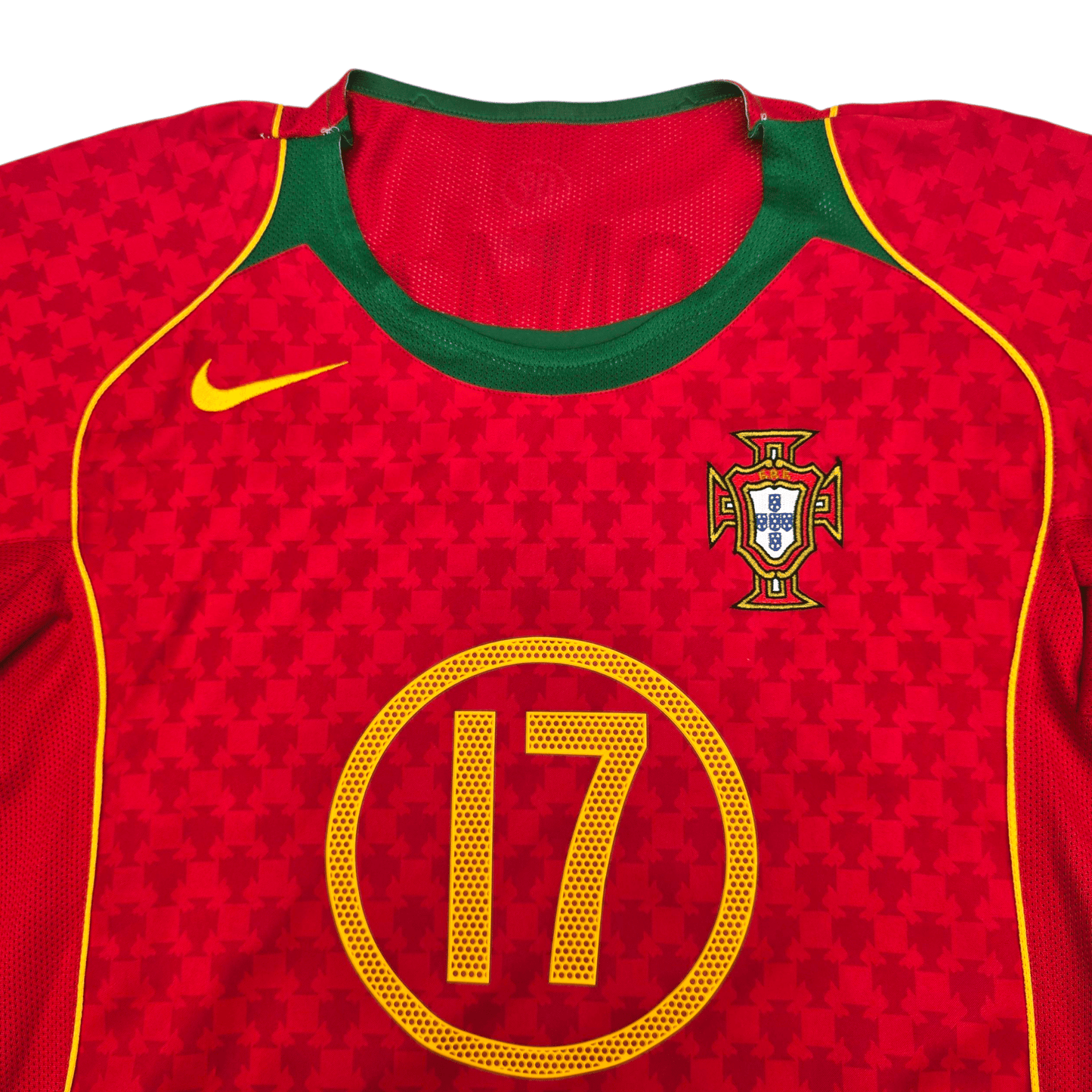 2004/06 Portugal Home Football Shirt (M) Nike #17 C.Ronaldo