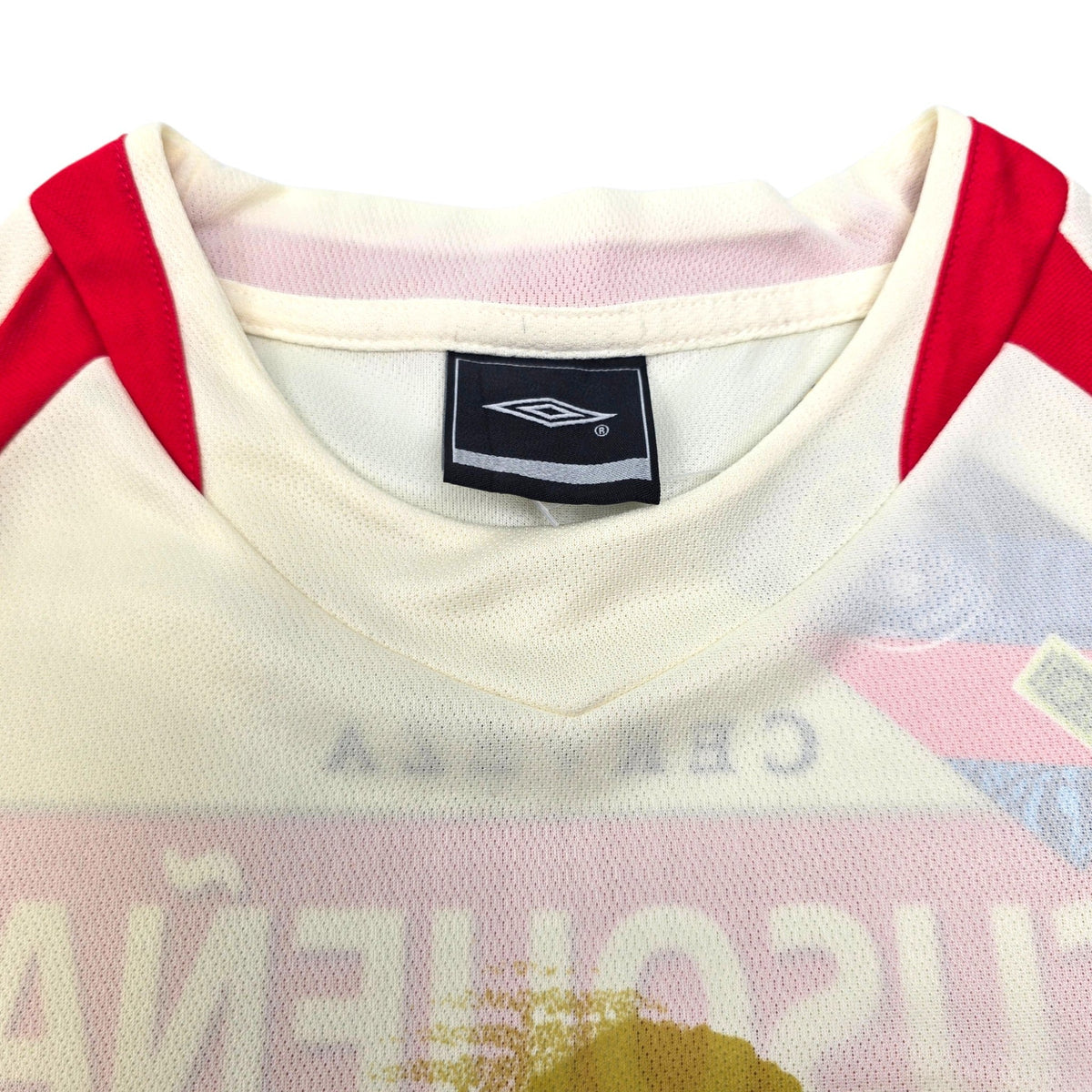 2005 Universitario de Deportes Home Football Shirt (L) Umbro #22