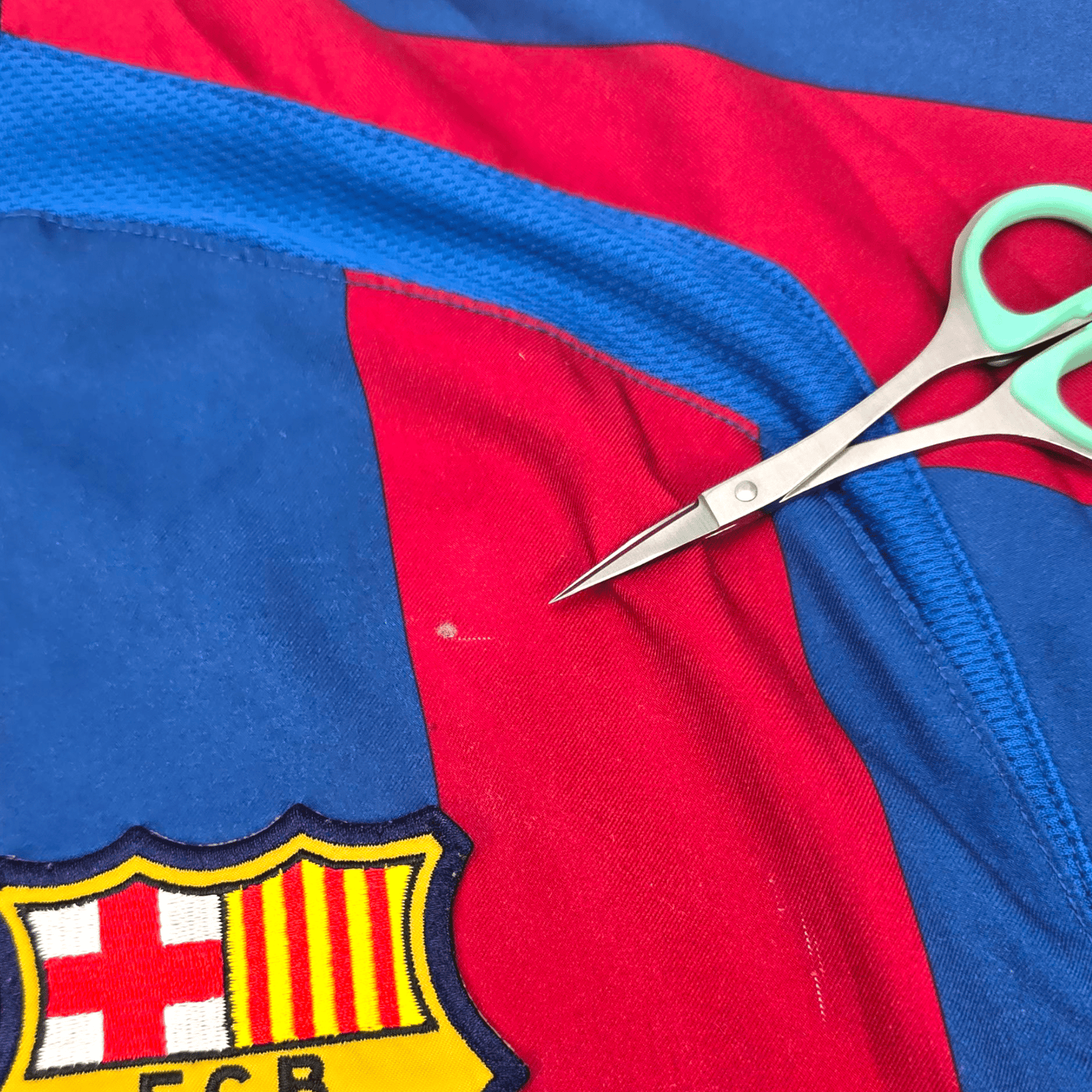 2005/06 Barcelona Home Football Shirt (2XL) Nike #10 Ronaldinho