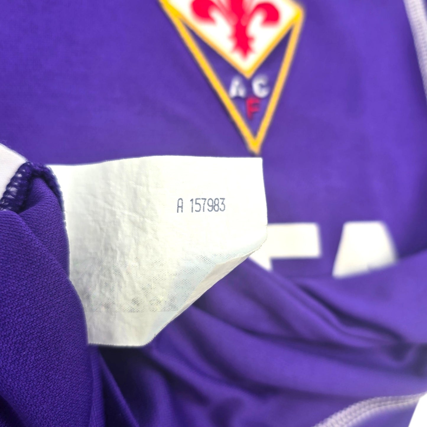 2005/07 Fiorentina Home Football Shirt (M) Lotto #30 Toni