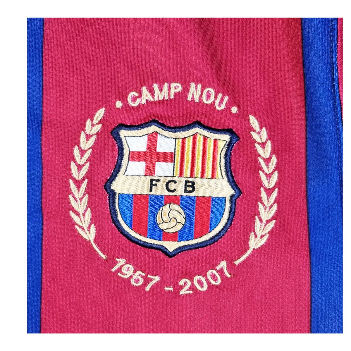 2006/07 Barcelona Home Football Shirt (M) Nike #7 Larsson