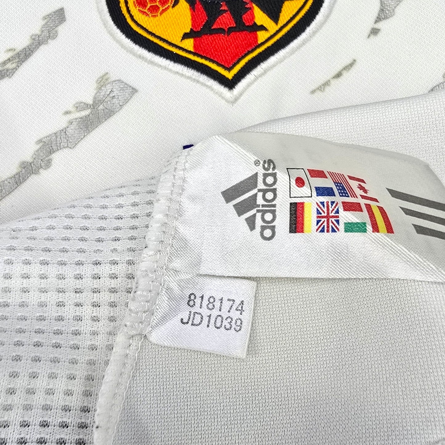 2006/07 Japan Away Football Shirt (L) Adidas
