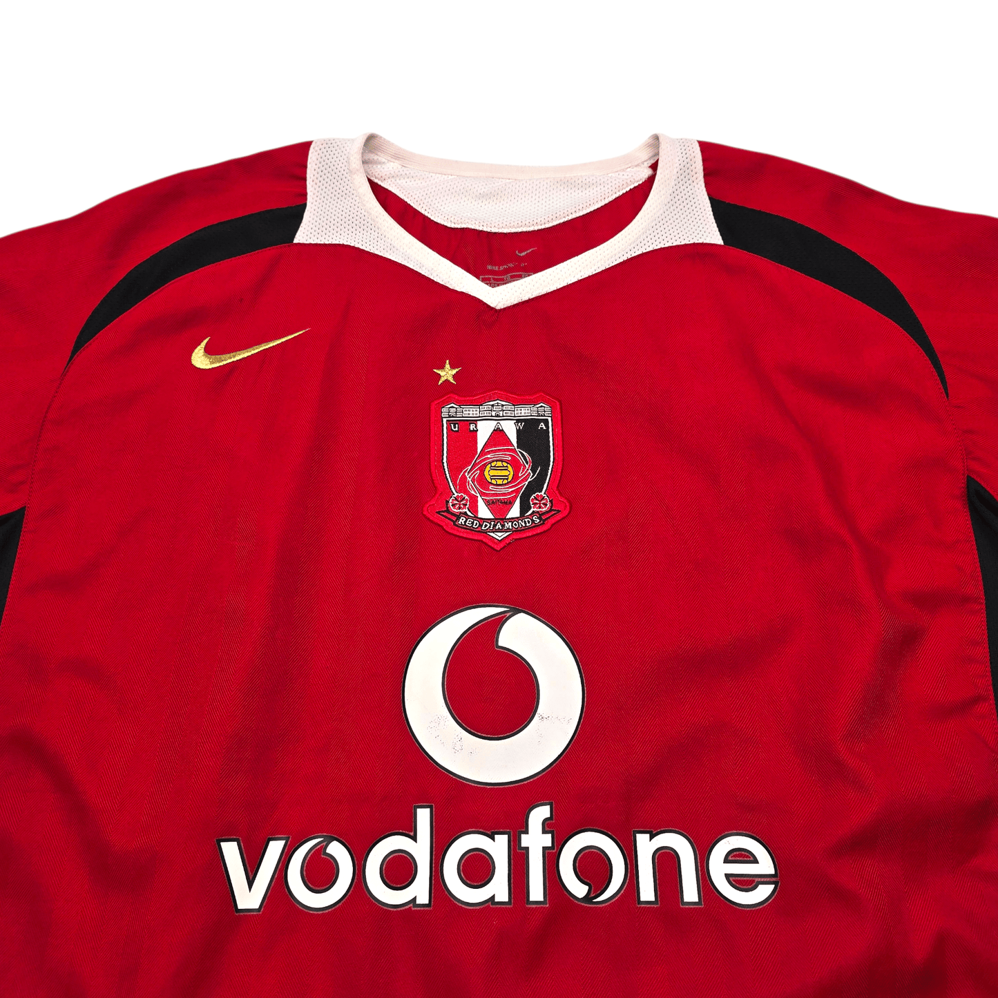 2006/07 Urawa Red Diamonds Home Football Shirt (L) Nike