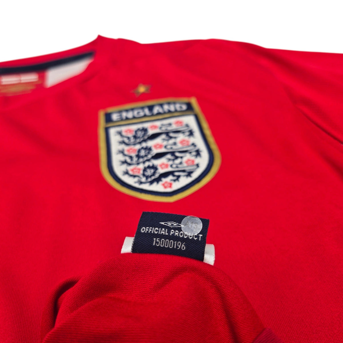 2006/08 England Away Football Shirt (L) Umbro #9 Rooney