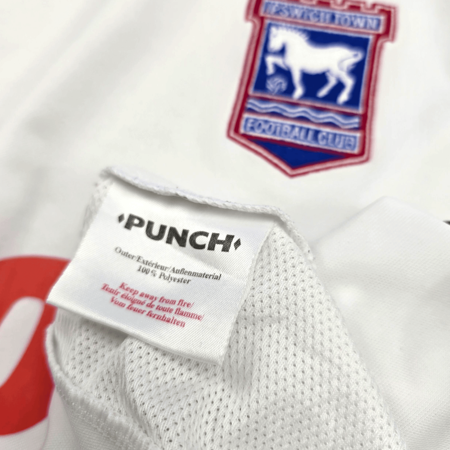 2006/08 Ipswich Town Away Football Shirt (M) Punch