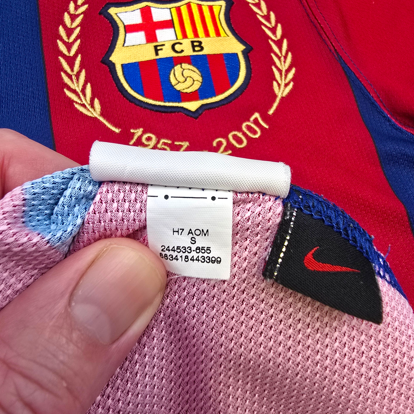 2007/08 Barcelona Home Football Shirt (S) Nike