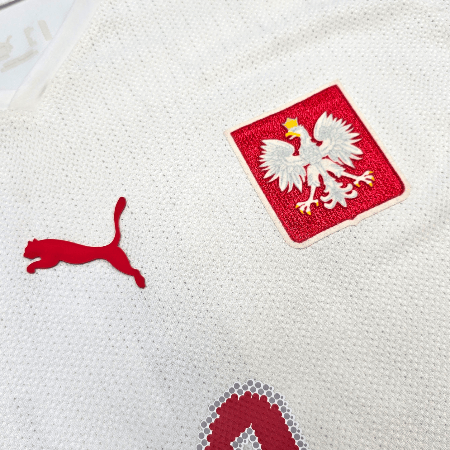 2007/09 Poland Home Football Shirt (L) Puma #13 Lewandowski