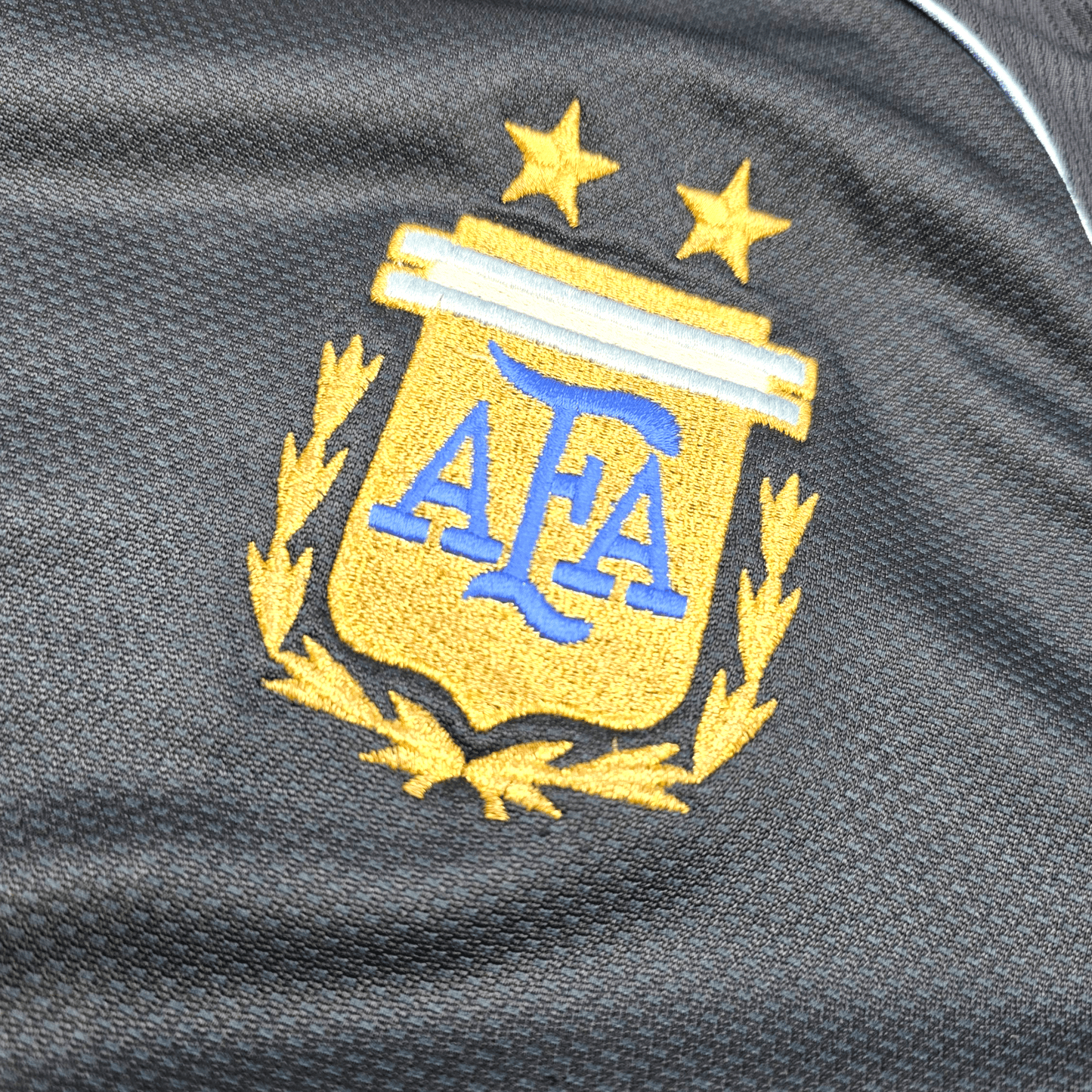 2008/09 Argentina Away Football Shirt (2XL) Adidas #18 Messi