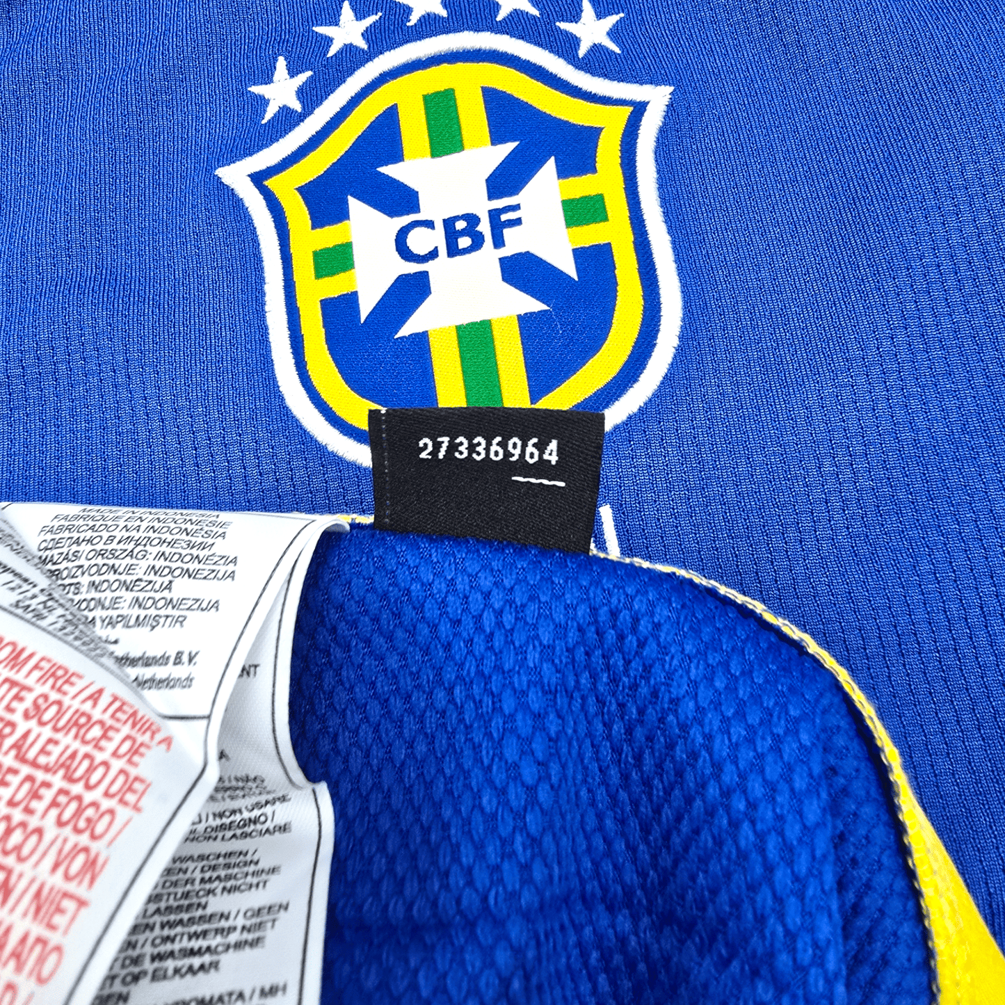 2008/09 Brazil Away Football Shirt (XL) Nike #8 Kaka (BNWTs)