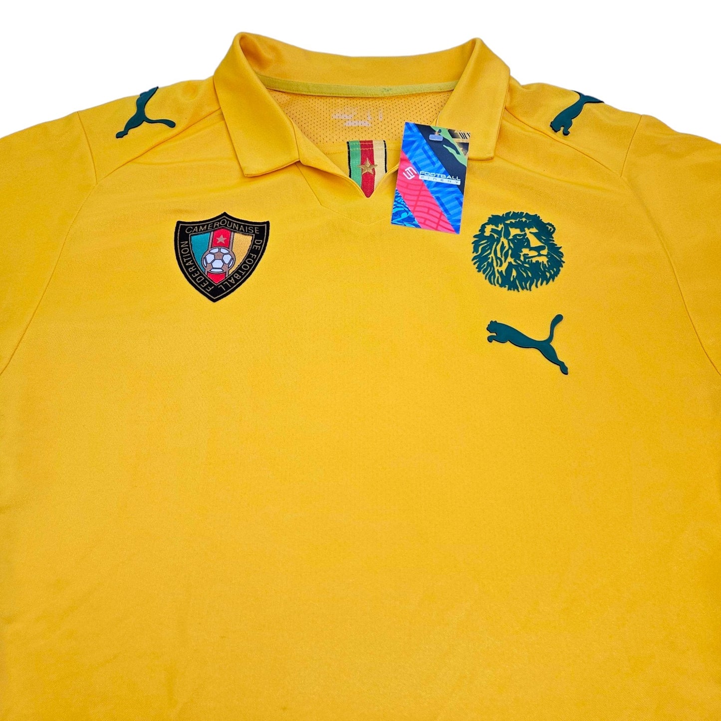 2008/09 Cameroon Away Football Shirt (L) Puma