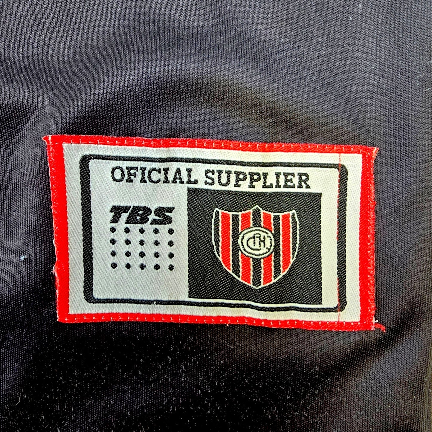 2008/09 Chacarita Juniors Third Football Shirt (XL) TBS