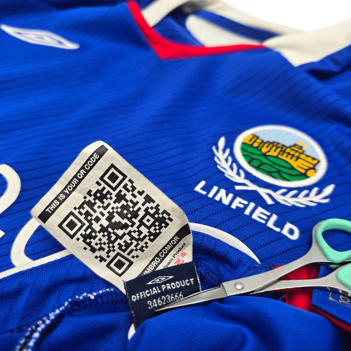 2008/09 Linfield Home Football Shirt (XL) Umbro #10 Carvill