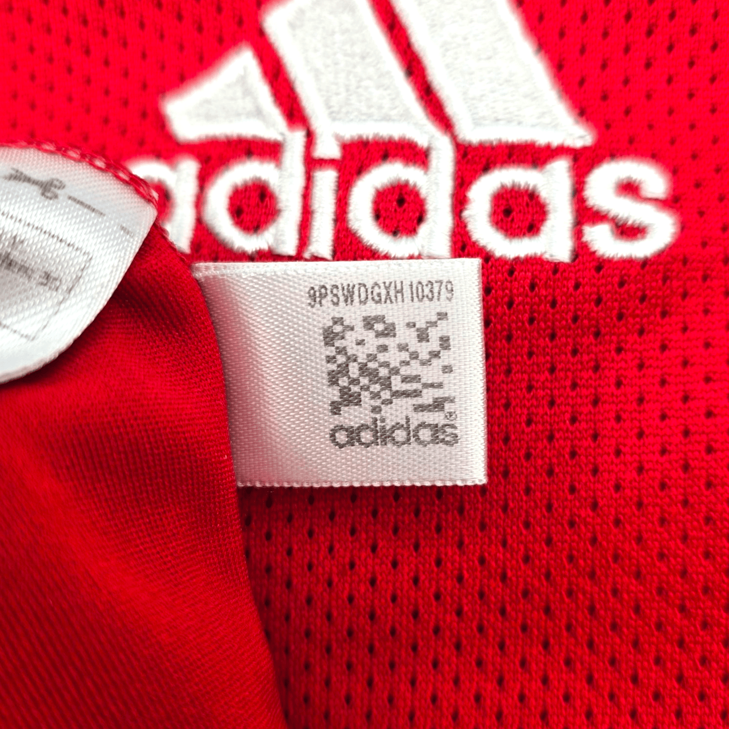 2008/10 Liverpool Home Football Shirt (S) Adidas #9 Torres