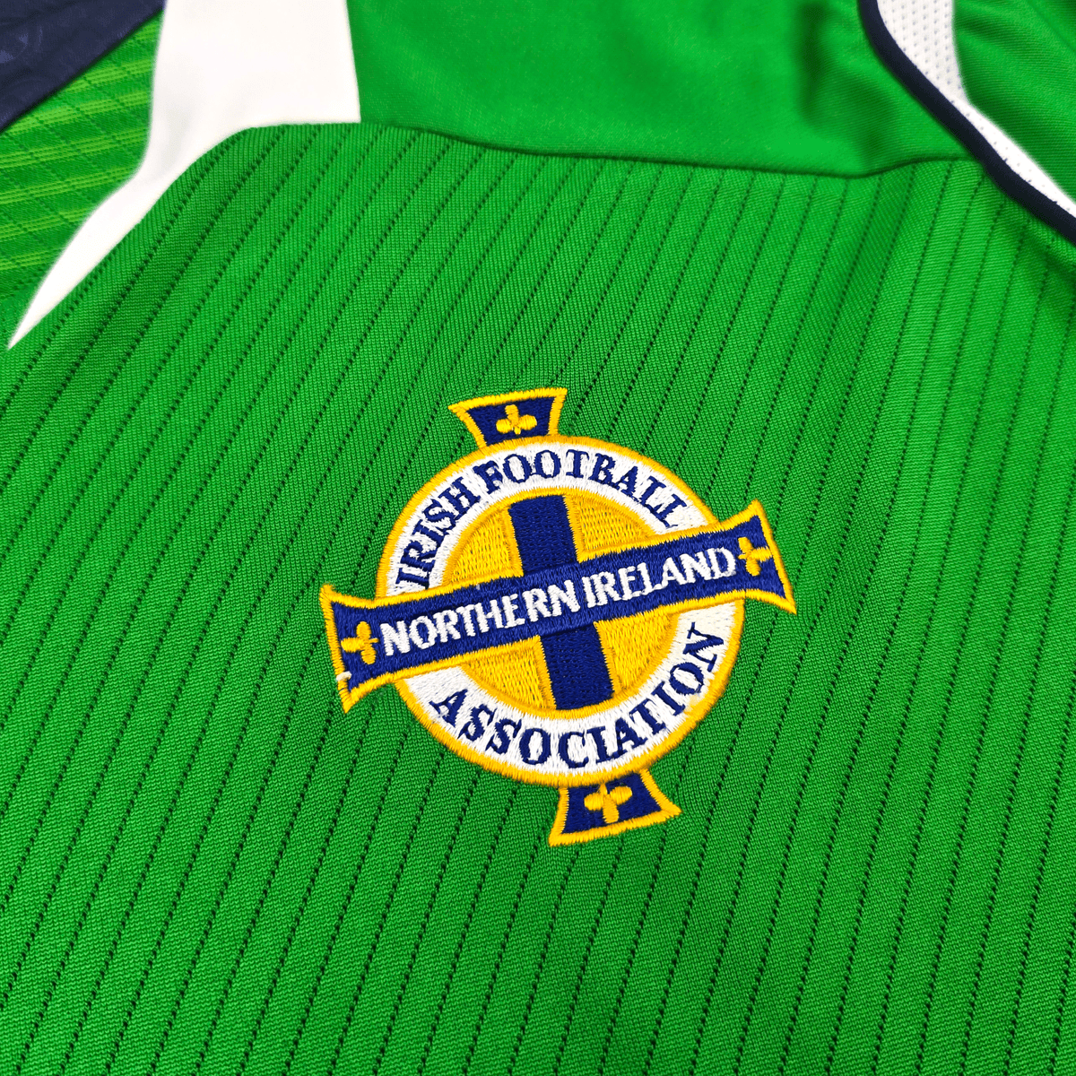2008/10 Northern Ireland Home Football Shirt (XL) Umbro #7 Gillespie