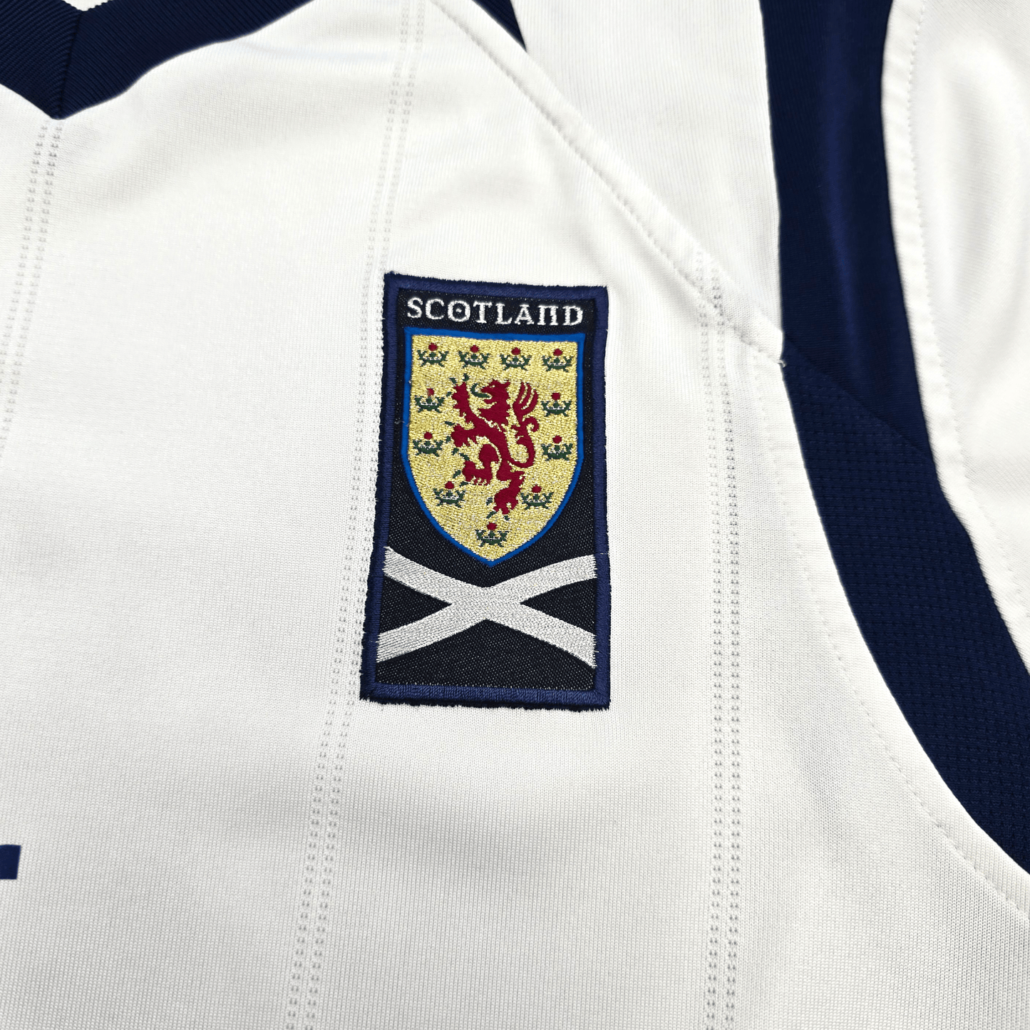2008/10 Scotland Away Football Shirt (L) Diadora #6