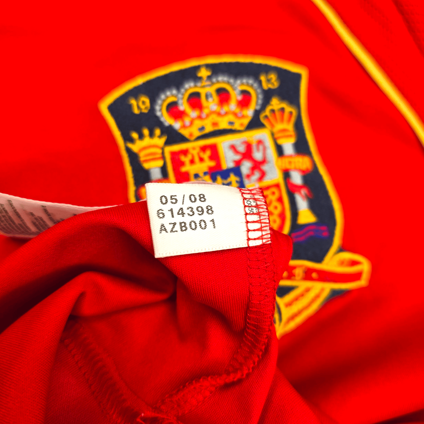 2008/10 Spain Home Football Shirt (L) Adidas #7 Villa