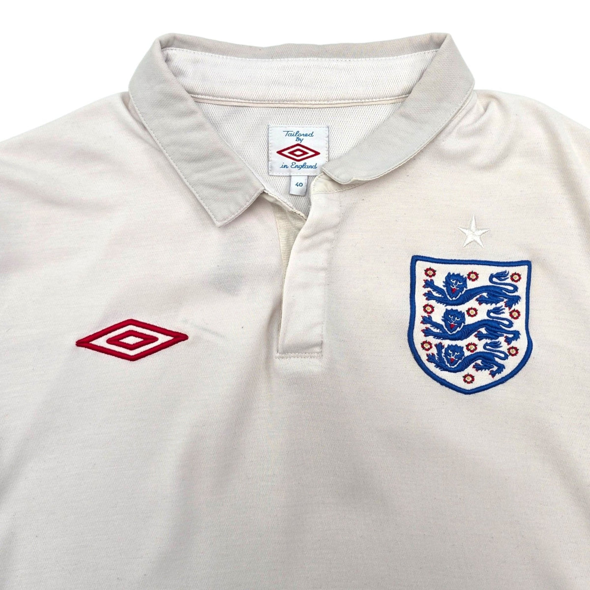 2009/10 England Home Football Shirt (L) Umbro