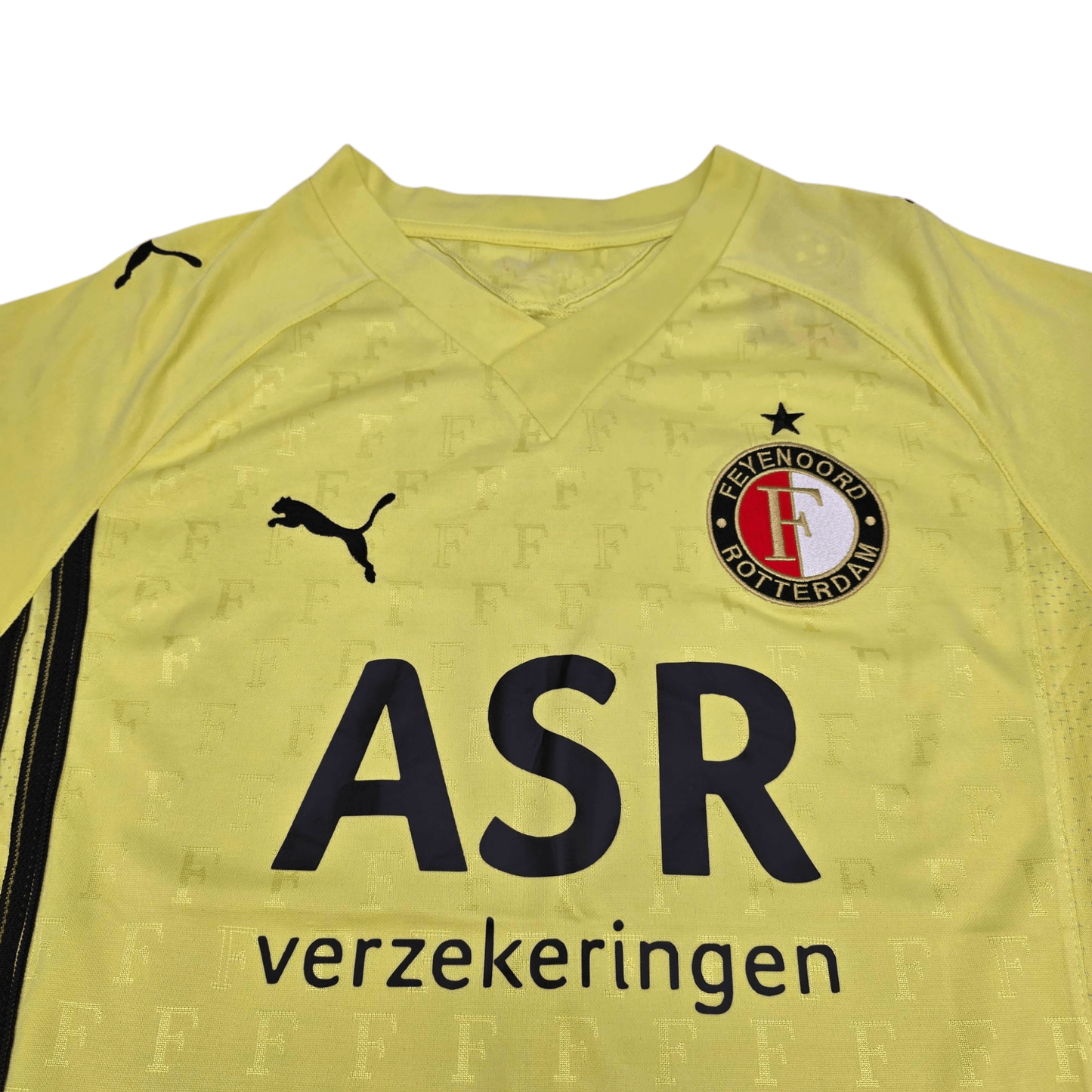 2009/10 Feyenoord Third Football Shirt (XL) Puma #25 Wijnaldum