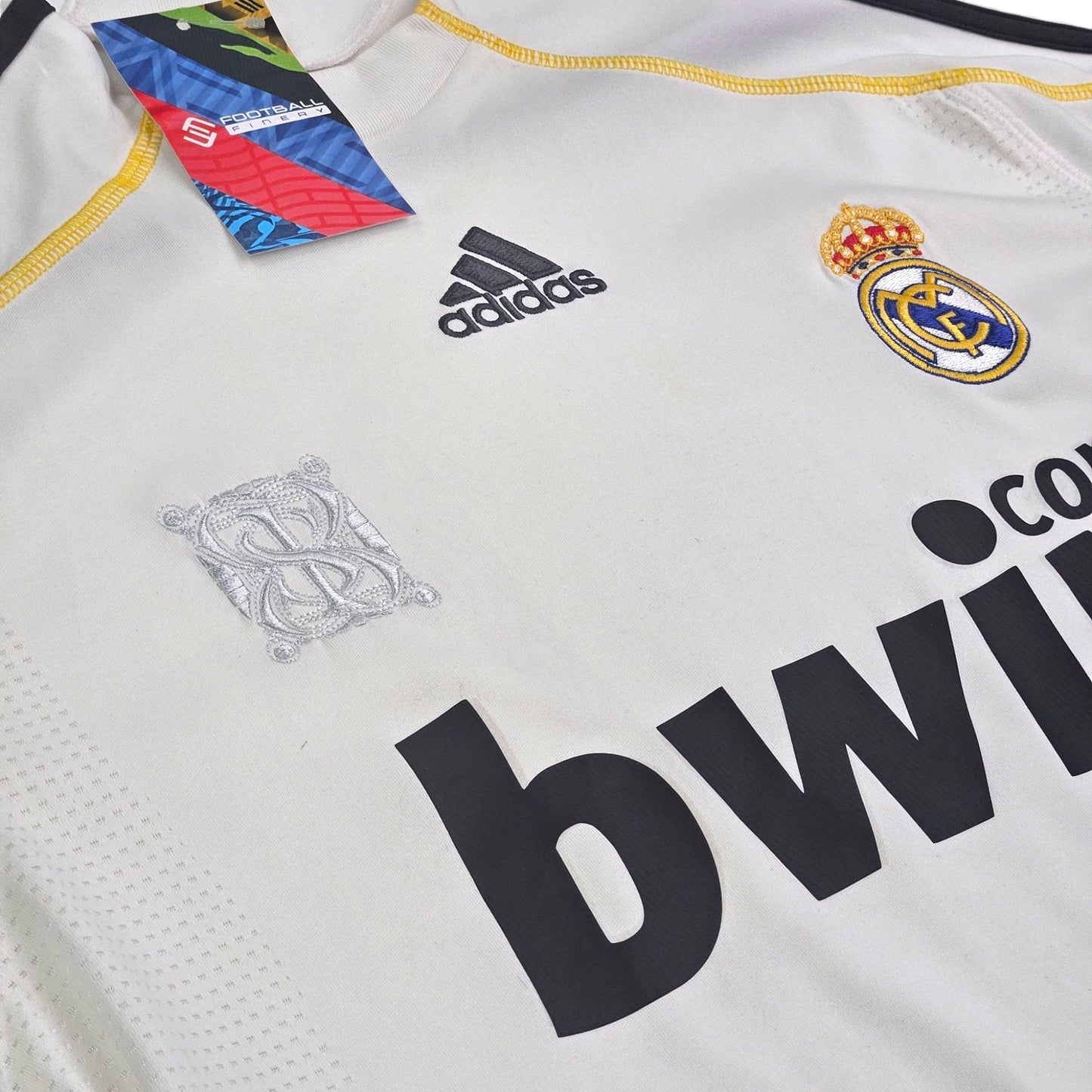 2009/10 Real Madrid Home Football Shirt (L) Adidas