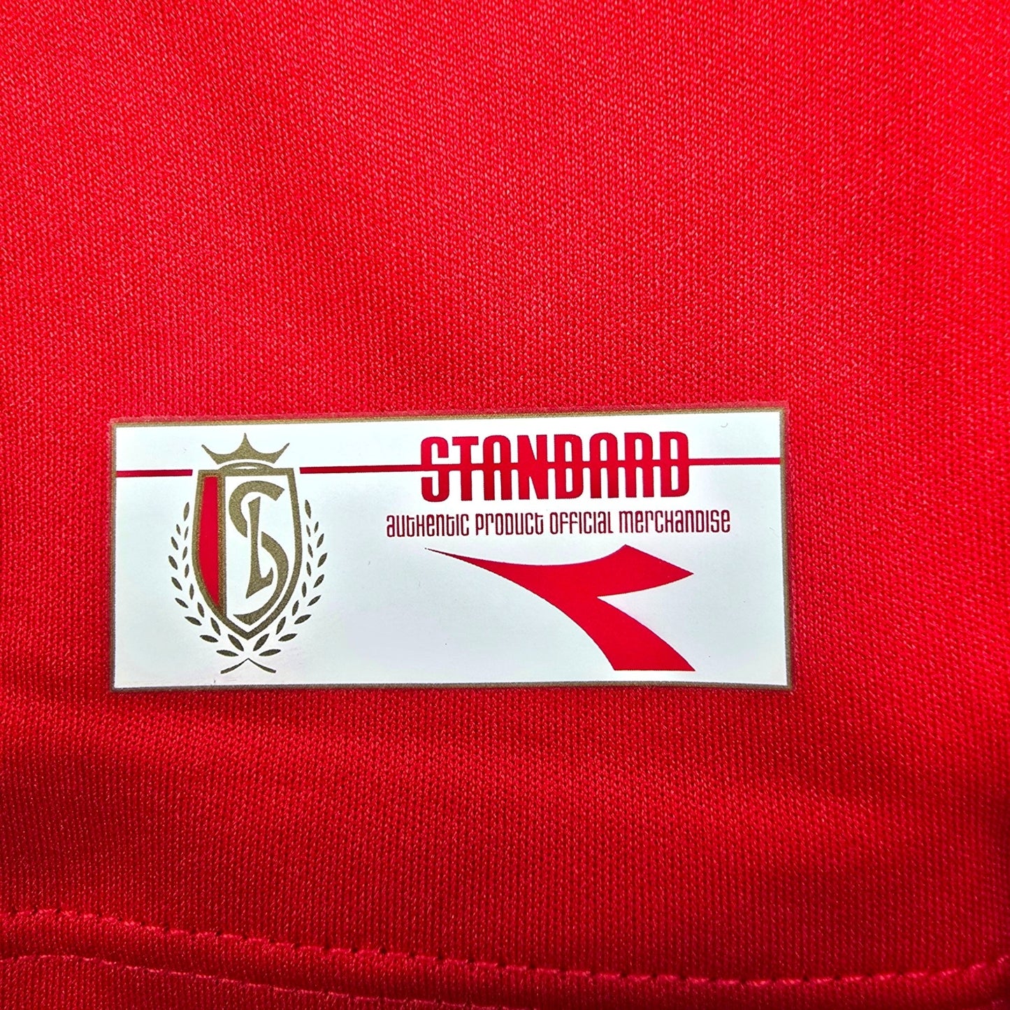 2009/10 Standard de Liège Home Football Shirt (S) Diadora #28 A. Witsel (BNWTs)