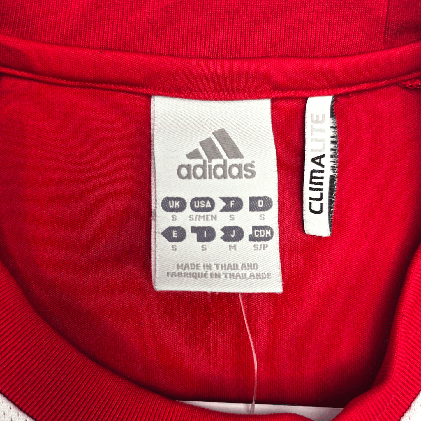2010/11 Bayern Munich Home Football Shirt (S) Adidas #7 Ribery