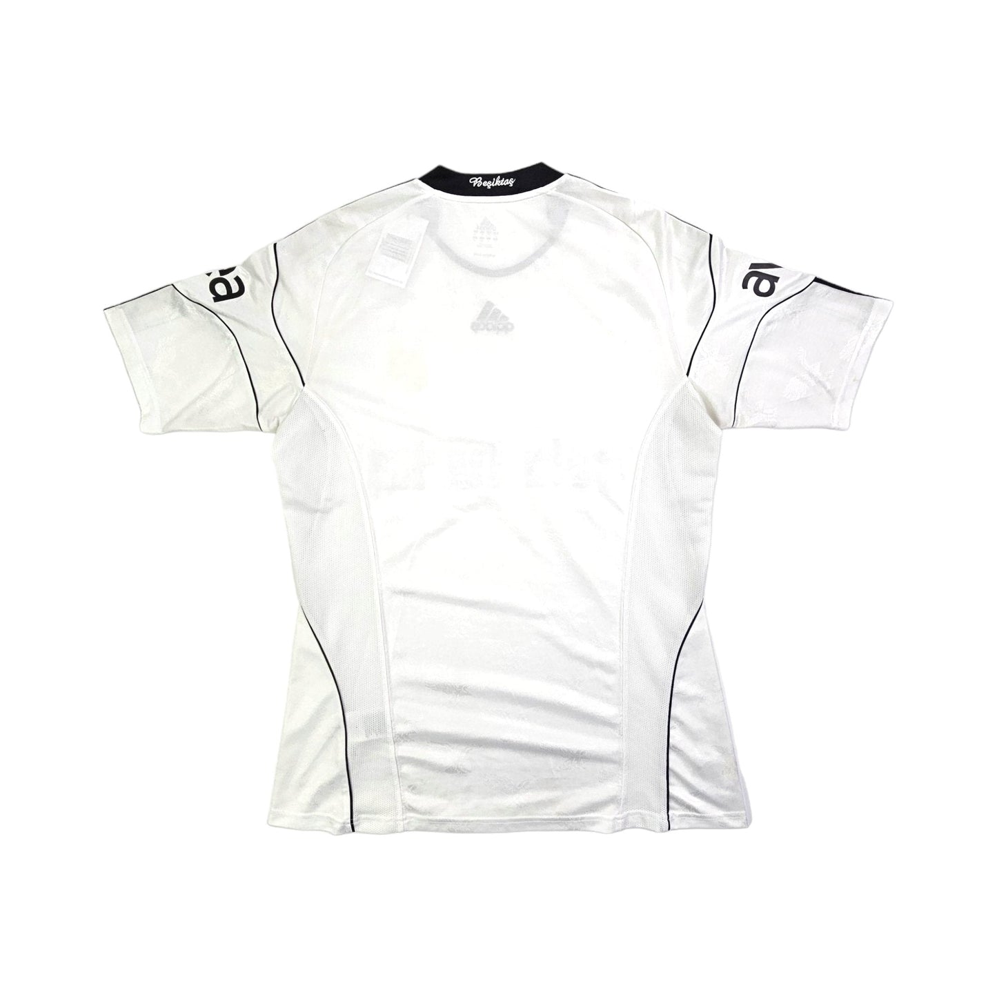 2010/11 Besiktas Home Football Shirt (L) Adidas
