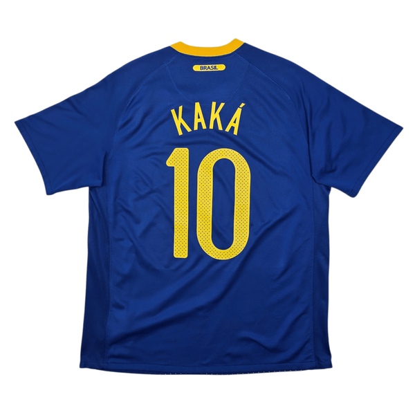 2010/11 Brazil Away Football Shirt (L) Nike #10 Kaka