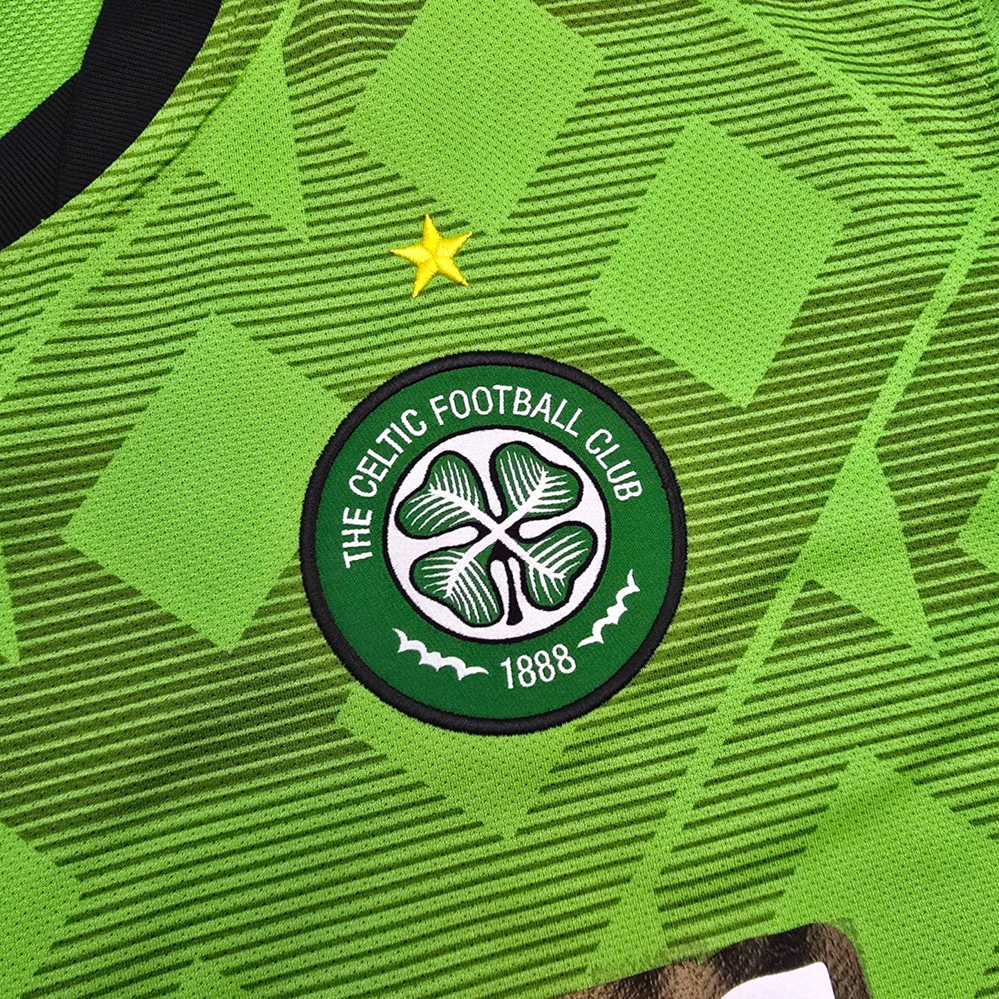 2010/11 Celtic Away Football Shirt (XL) Nike