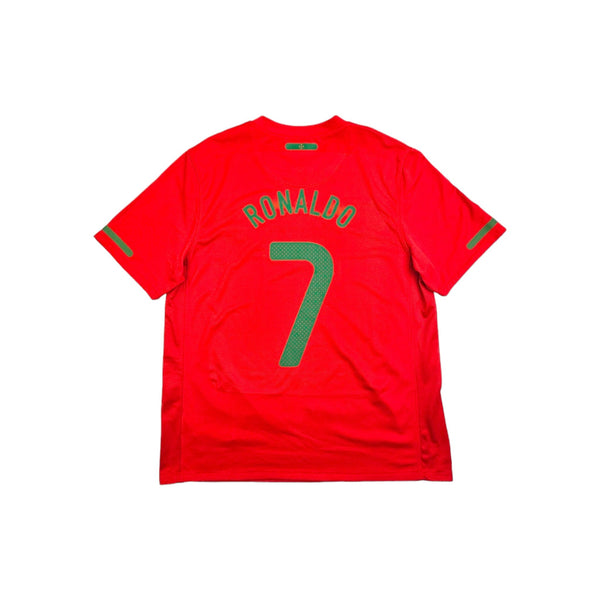 2010/11 Portugal Home Football Shirt (L) Nike #7 Ronaldo