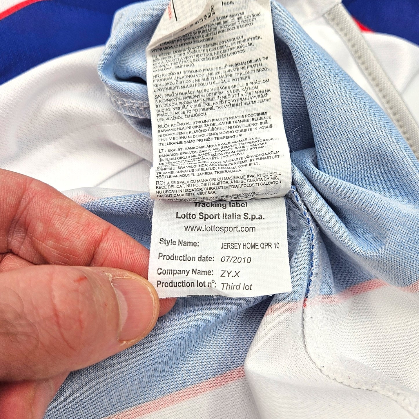 2010/11 Queens Park Rangers Home Football Shirt (2XL) Lotto #7 Taarabt