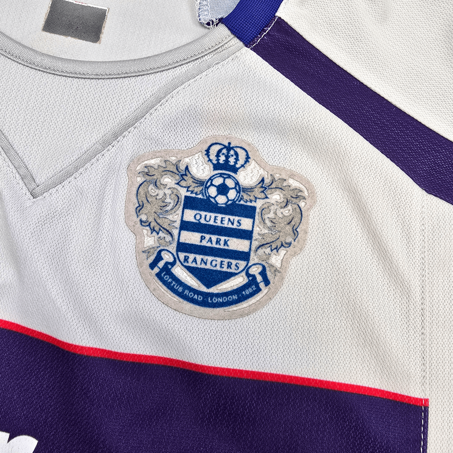 2010/11 Queens Park Rangers Home Football Shirt (M) Lotto #7 Taarabt