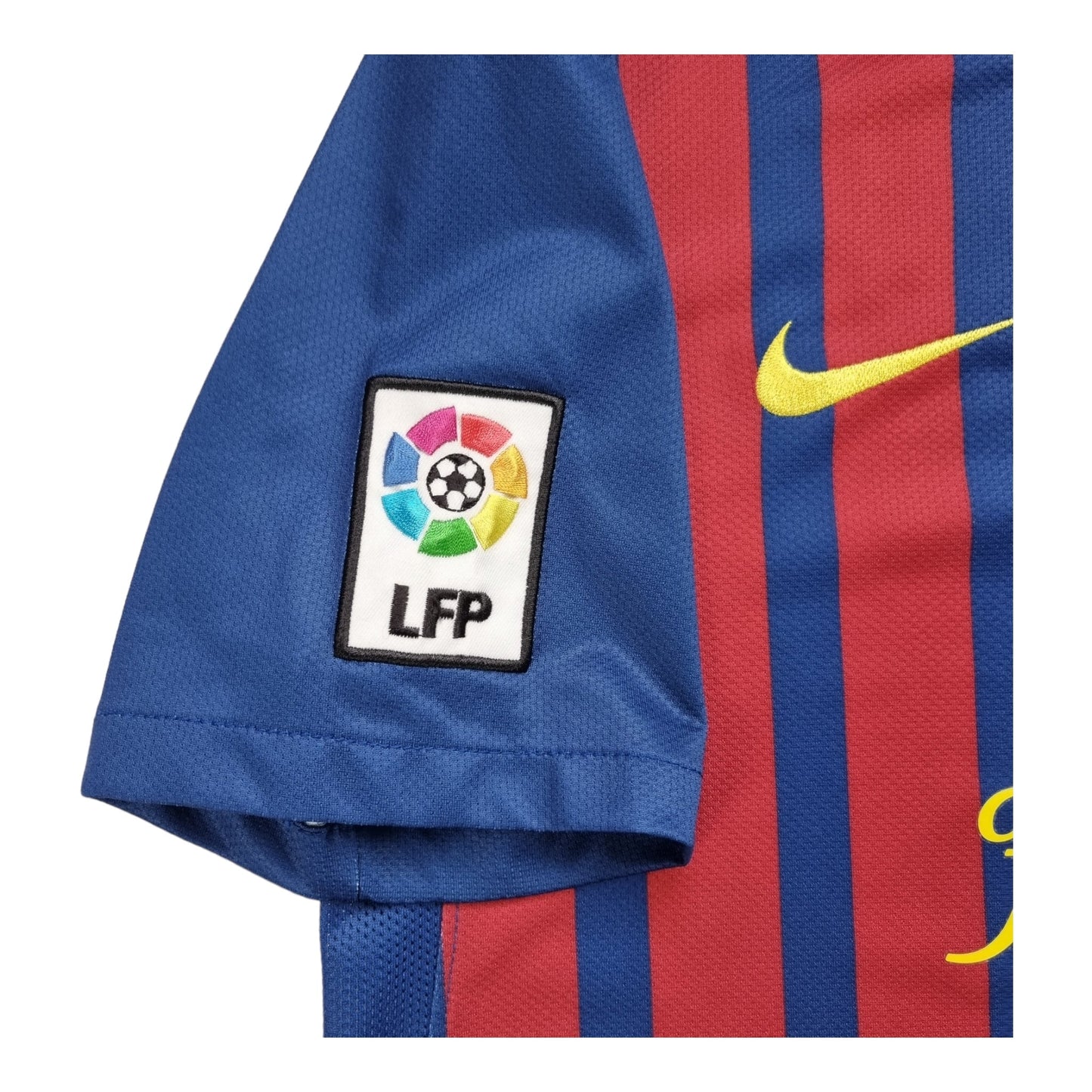 2011/12 Barcelon Home Football Shirt (M) Nike #7 Villa