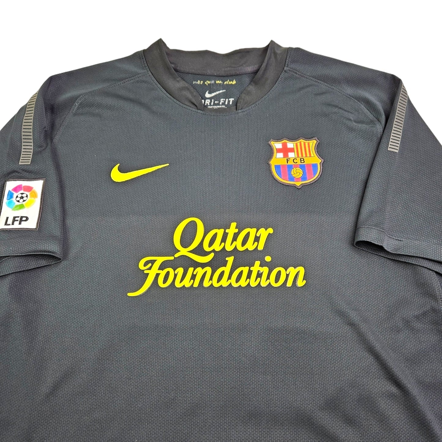 2011/12 Barcelona Away Football Shirt (L) Nike #10 Messi