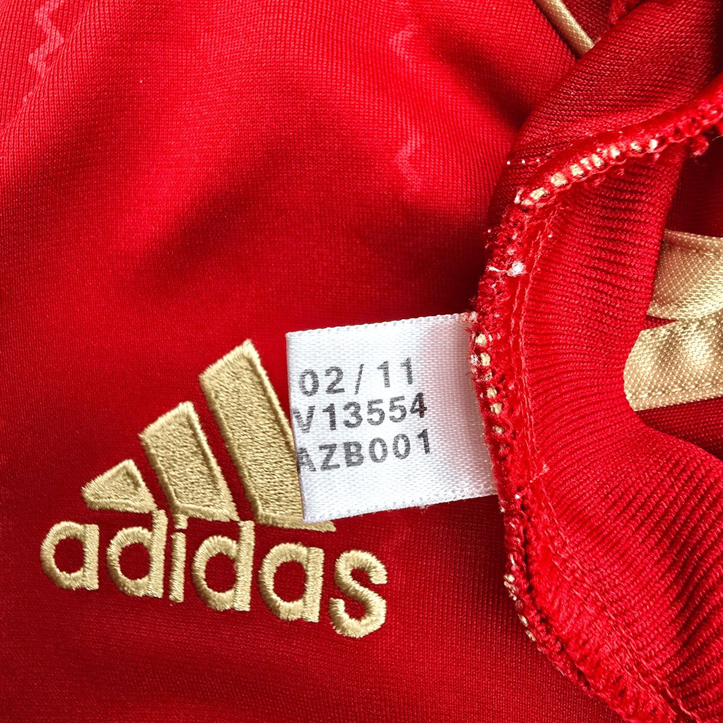 2011/13 Bayern Munich Home Football Shirt (L) Adidas #39 Kroos
