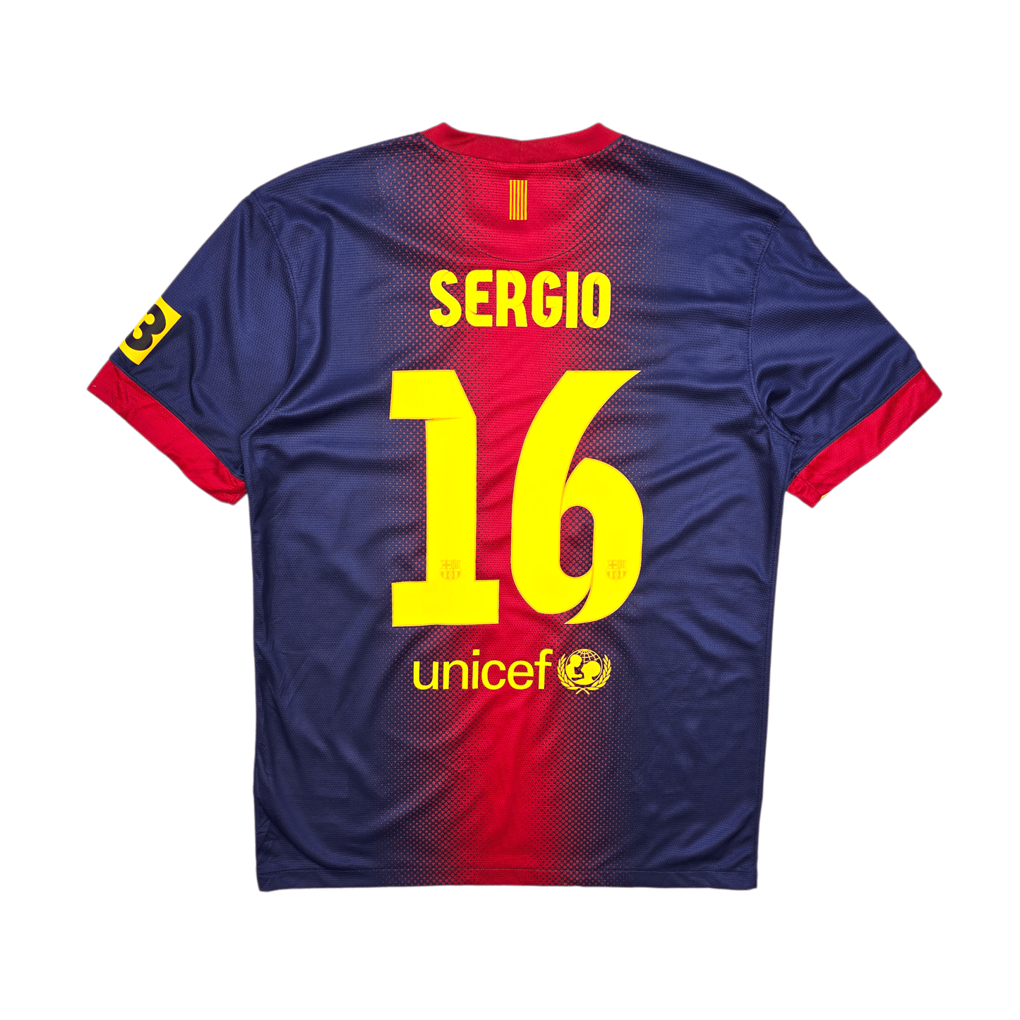 2012/13 Barcelona Home Football Shirt (M) Nike #16 Sergio