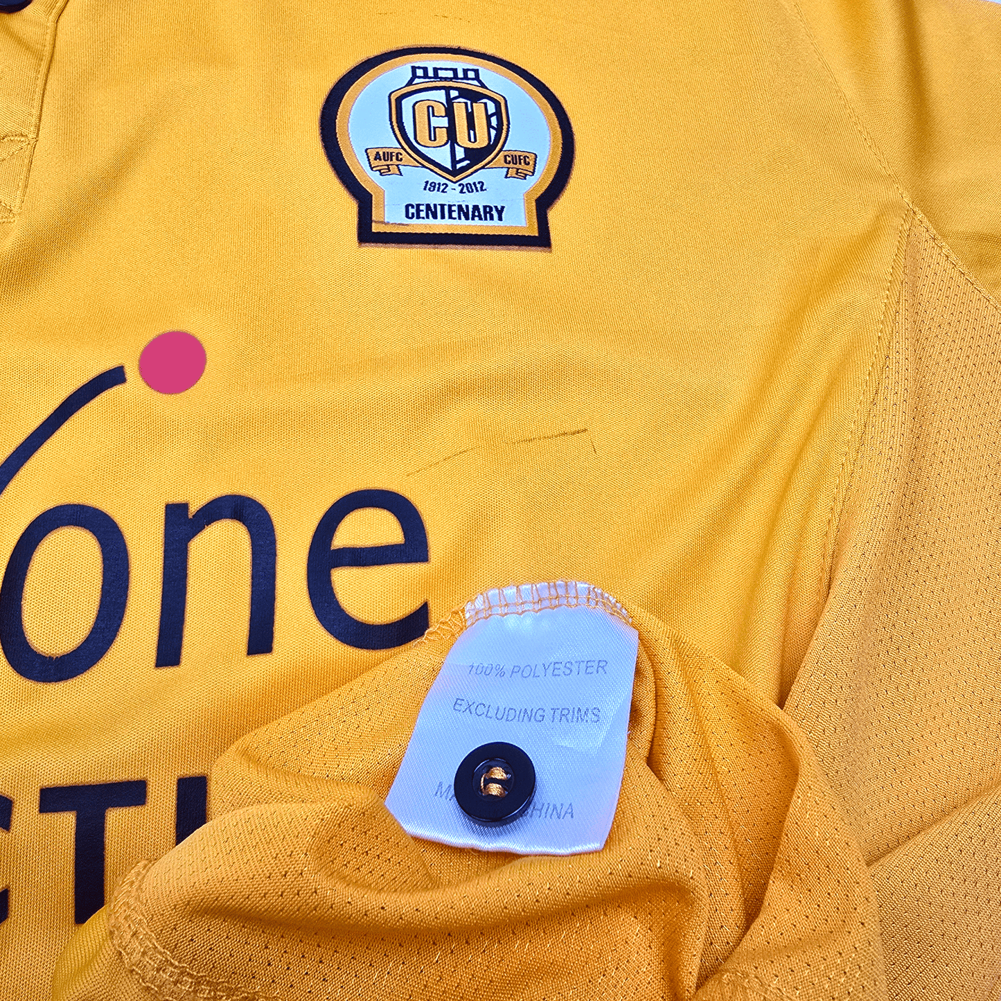 2012/13 Cambridge United Home Football Shirt (L) Burrda #16 Jarvis (Matchworn/Signed)