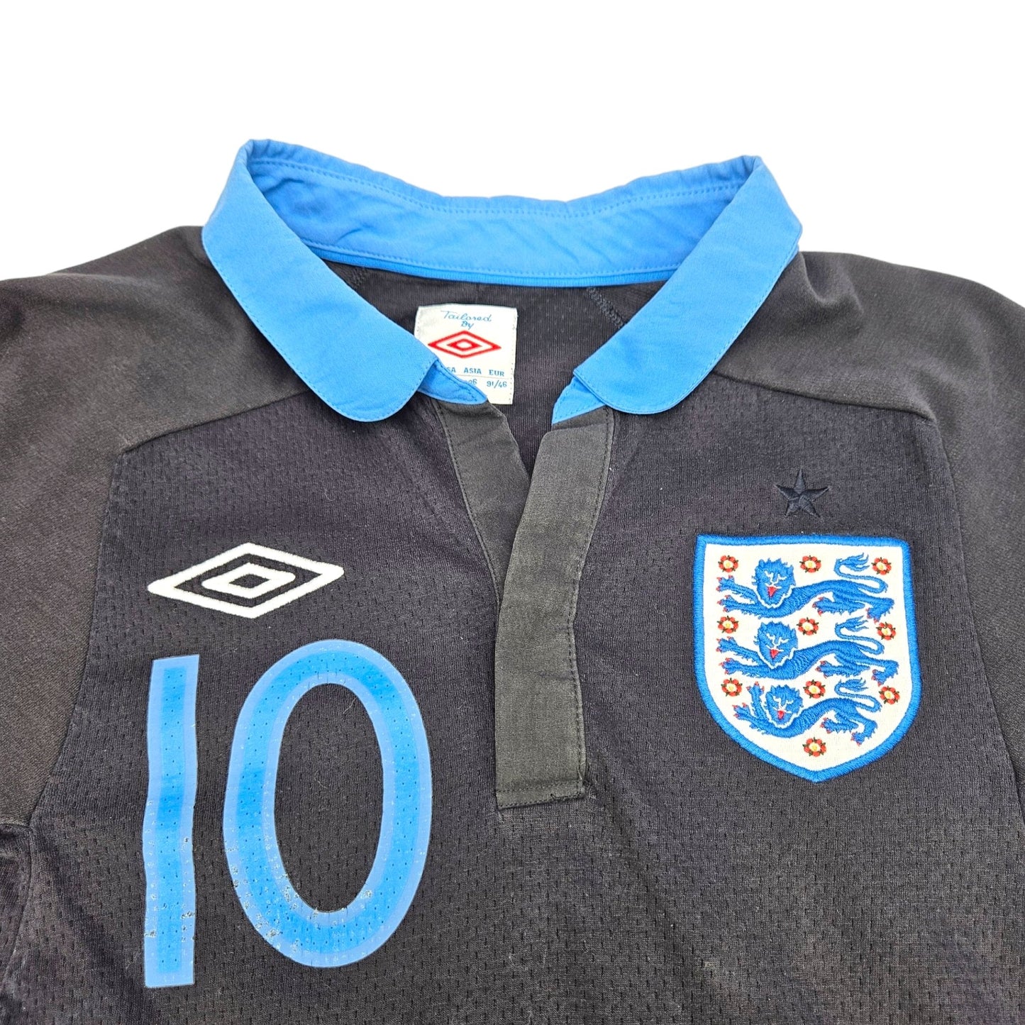 2012/13 England Away Football Shirt (S) Umbro #10 Rooney (Player Version)